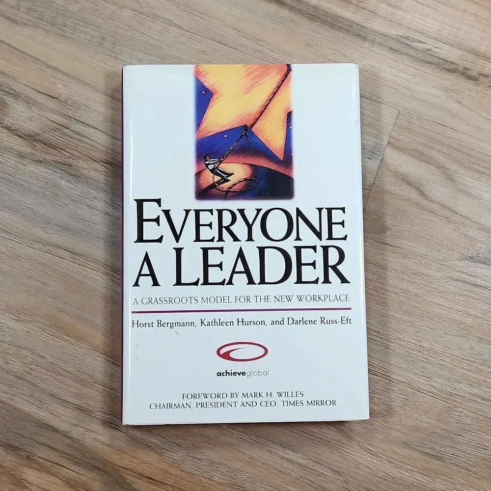 🔺️NWOT Everyone a Leader; A Grassroots Model for the New Workplace